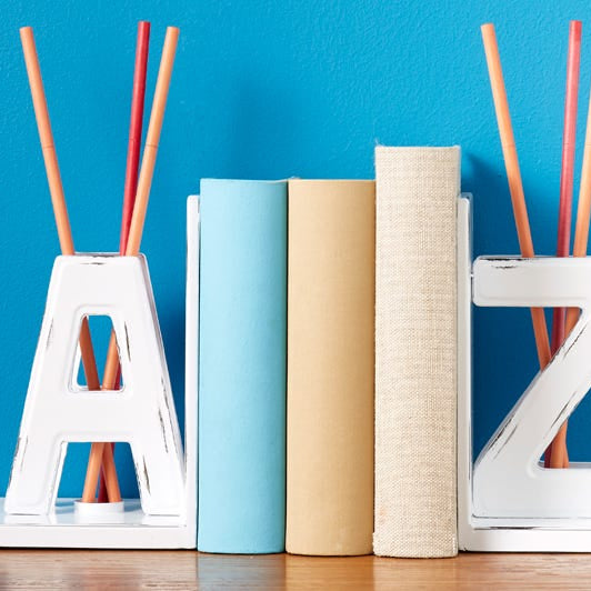 SmartScents by PartyLite‚™ Holder - A to Z Bookends - PartyLite US