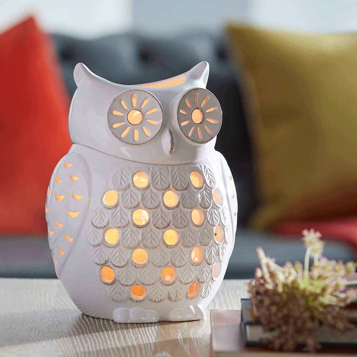 Woodland Snow Owl Jar Candle Holder - PartyLite US
