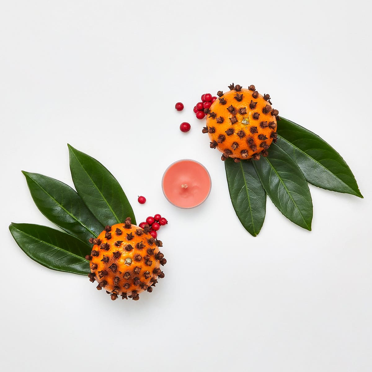 Spiced Pomander Universal Tealight® Candles - PartyLite US